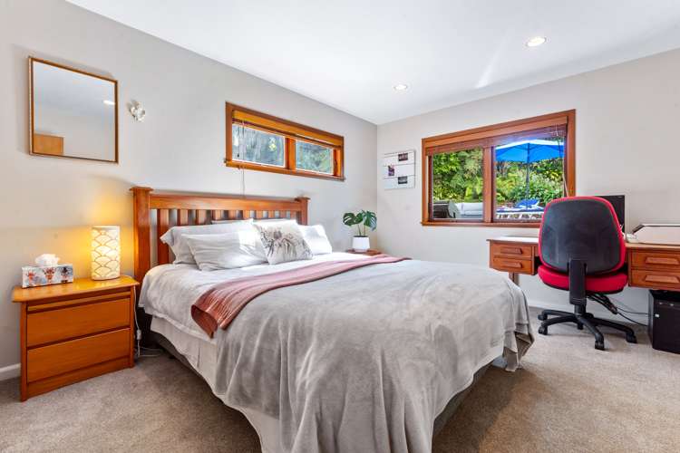 37 Kiteroa Terrace Rothesay Bay_13