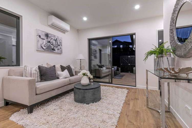 37 Ahutoetoe Road Wainui_4