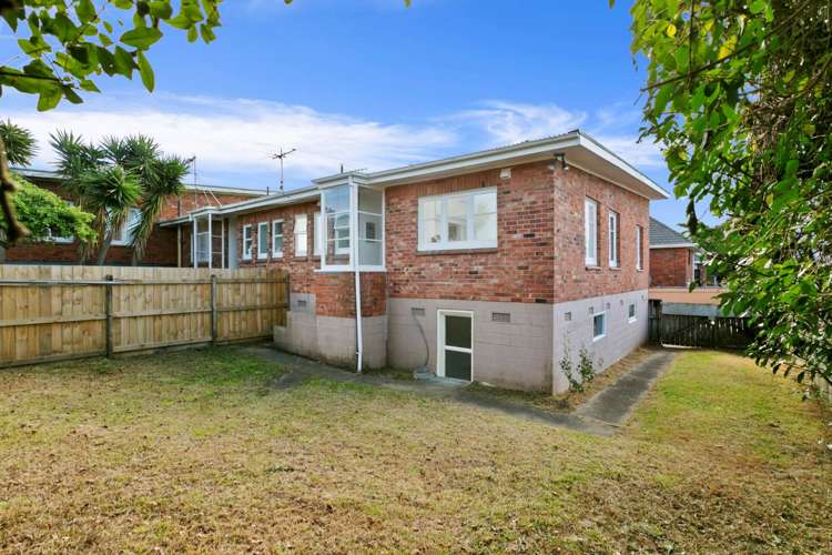 8/221 Mount Smart Road Onehunga_6