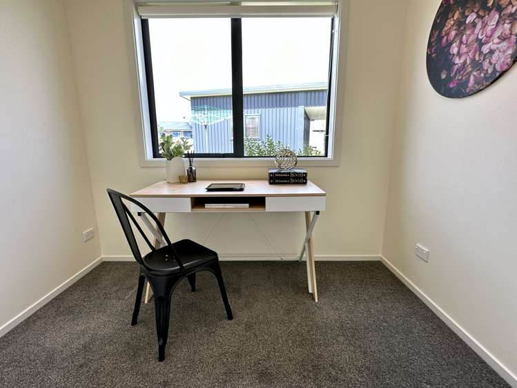 8 Chatham Rise Seaward Bush_30