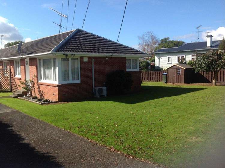 1/23 Tawhiri Road One Tree Hill_1