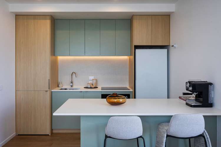402/2 Finch Street Western Springs_1