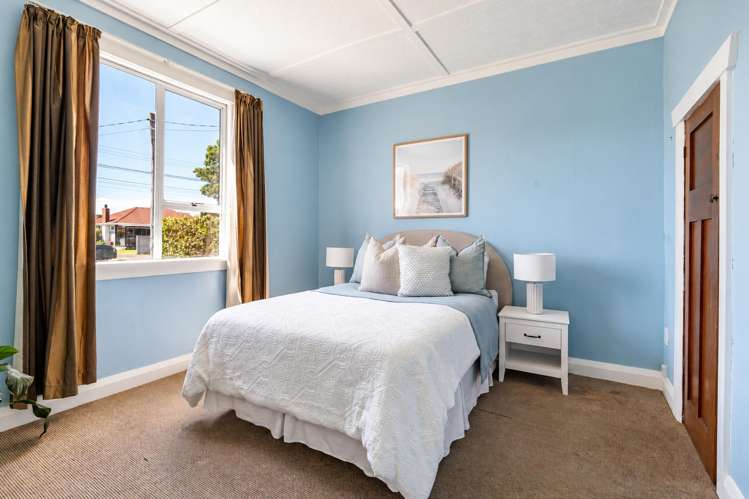 134 Seaview Road Westown_9