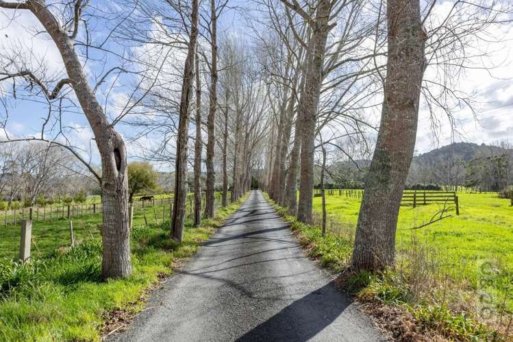 836 Old North Road_3