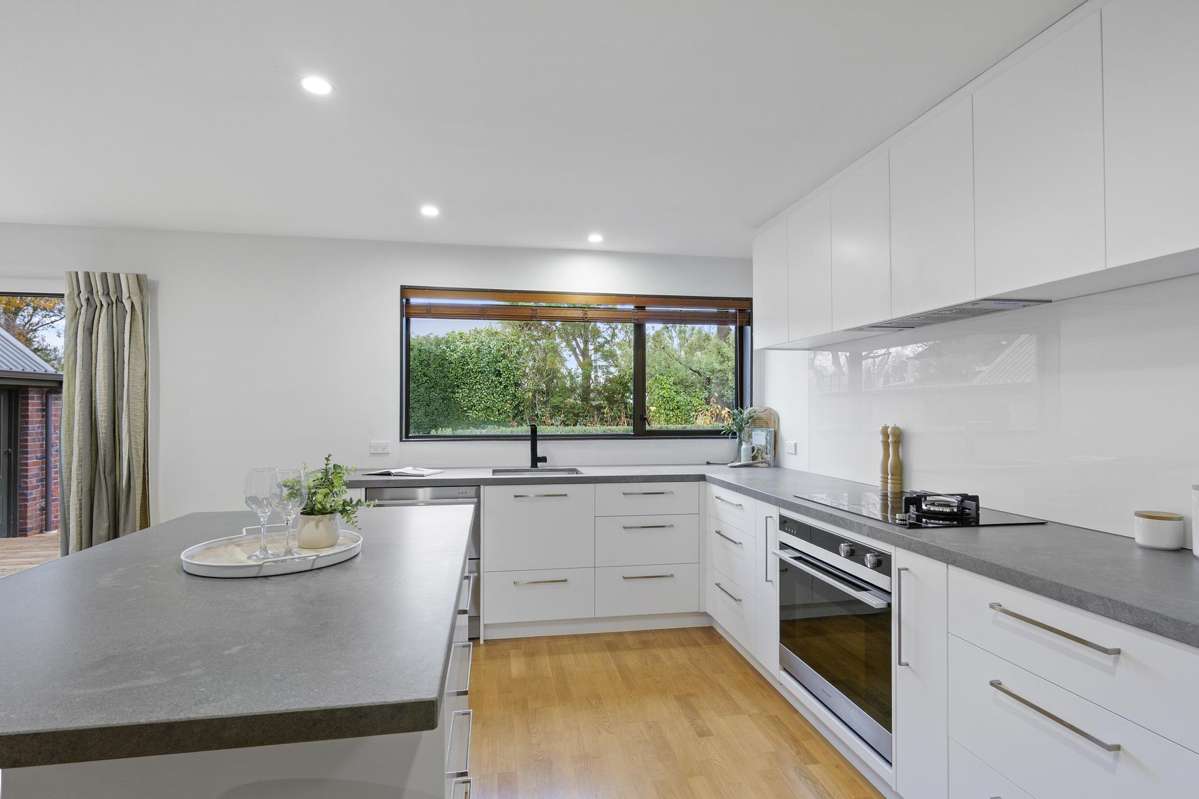 86A Memorial Avenue_2