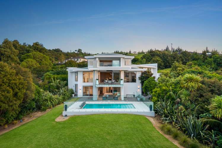 824 Redoubt Road Flat Bush_21