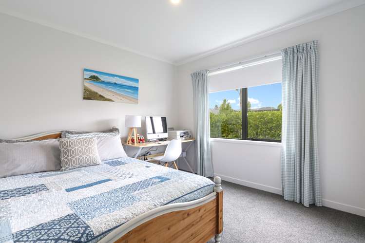 2 Shea Lane Pyes Pa_18