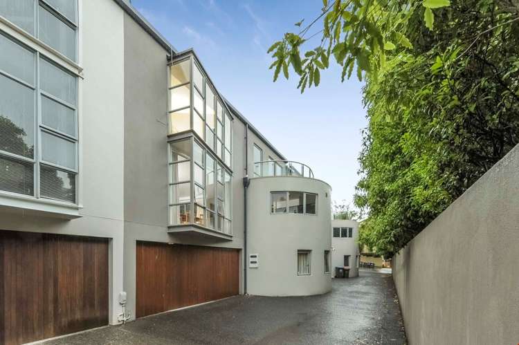 2/11 Sarawia Street Newmarket_0