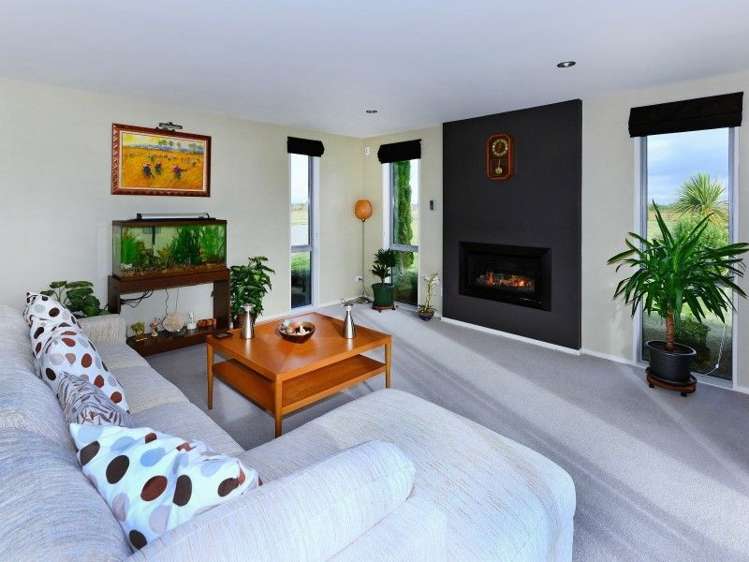 15 Mulholland Drive Darfield_13