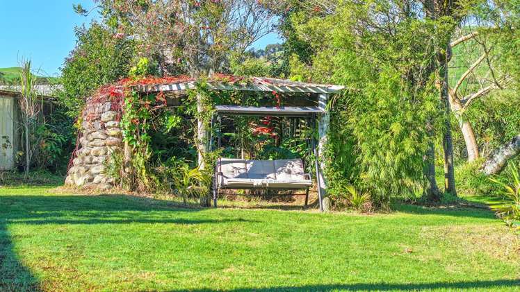 102 Puriri Valley Road_3