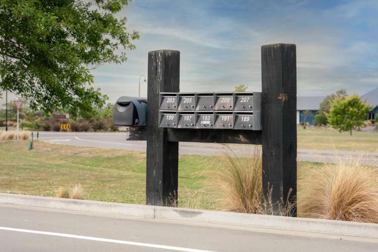 199 Lake Hood Drive Huntingdon_12