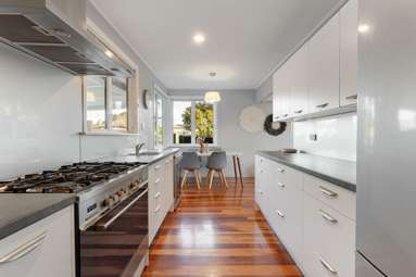 35 Millers Road_4