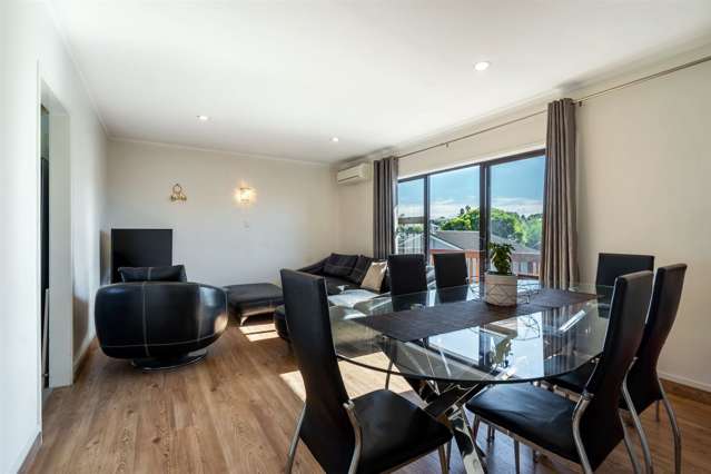 2/7 Eversleigh Road Belmont_3