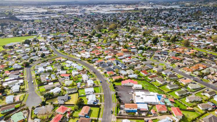 72 Maplesden Drive Clendon Park_6