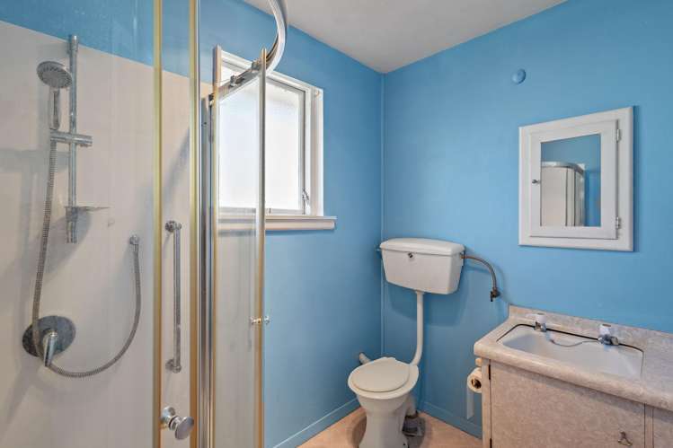 2/759 Ferry Road Woolston_9