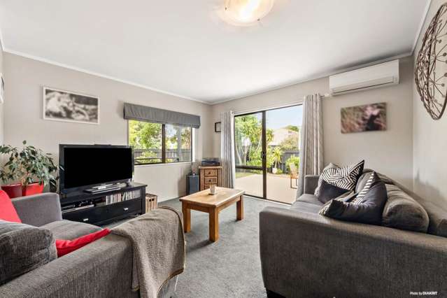 2 Coubray Place Botany Downs_2