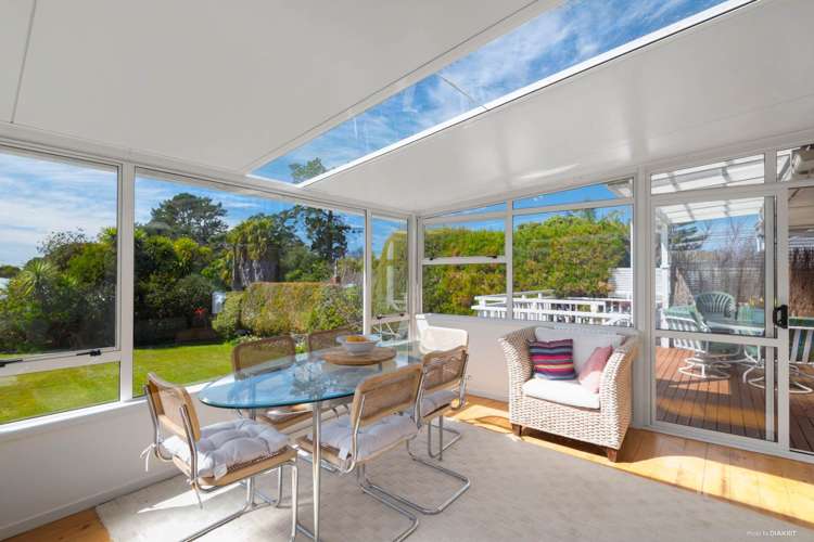 12 Ayrton Street Te Atatu South_16