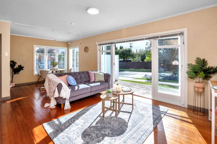 2 Walker Crescent Whau Valley_1