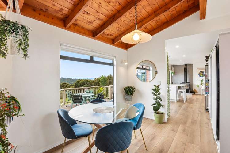 31 Rauhuia Crescent Parau_6