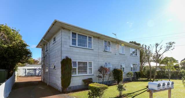 228 Tukapa Street Westown_2