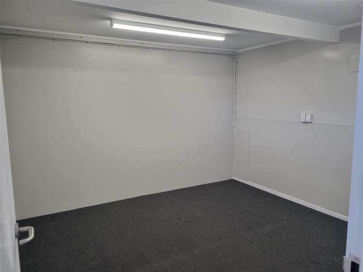 73 Treffers Road Wigram_5