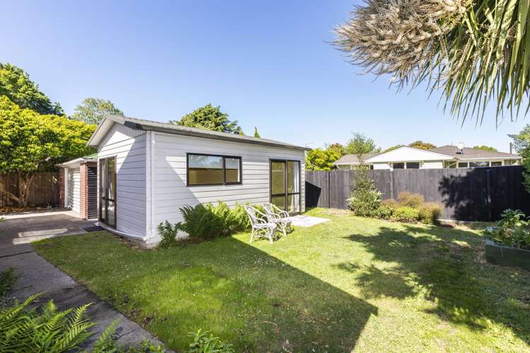 4 Ashcroft Place Burnside_16