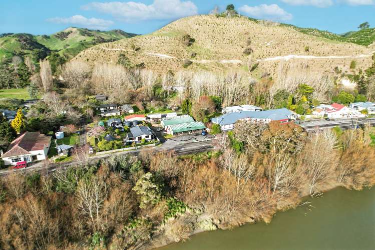 454 State Highway 4 Upokongaro_20