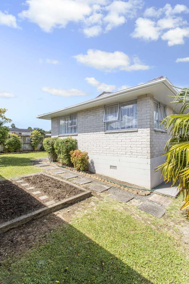 2/2 Westall Road New Lynn_1