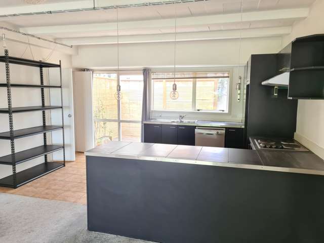 14a Captain Scott Road Glen Eden_2