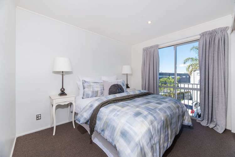 15/15 Bishop Lenihan Place East Tamaki_7