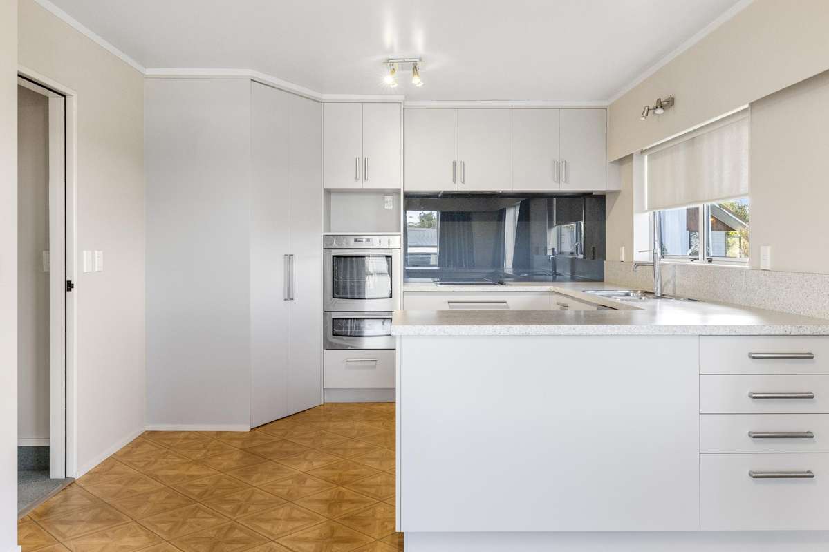 91 Woodward Street_5