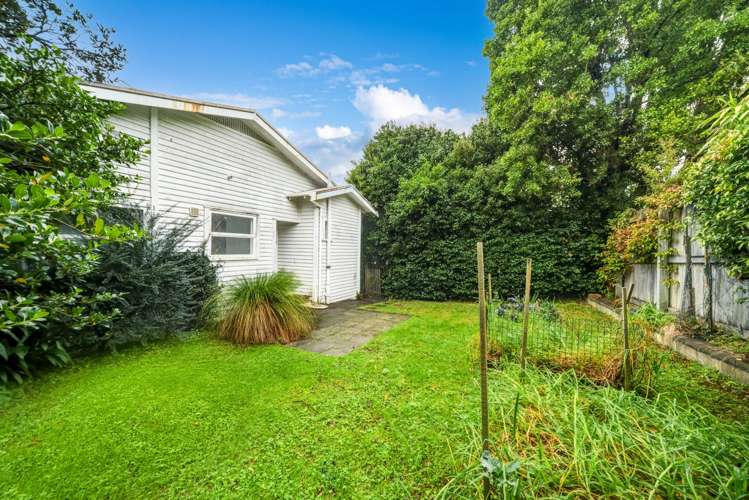 31 Roseberry Avenue Birkenhead_16