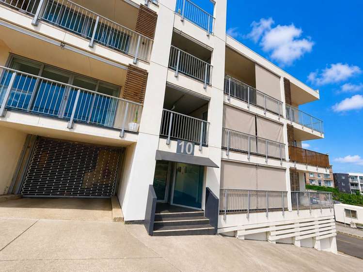 203/10 Flower Street Eden Terrace_7