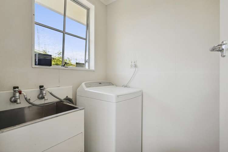 16a Lansdowne Crescent Glenview_11