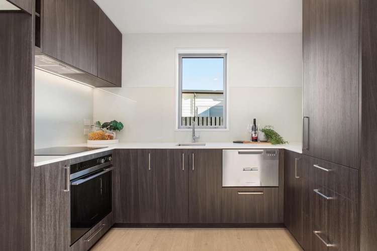 5/141 St Albans Street Saint Albans_3