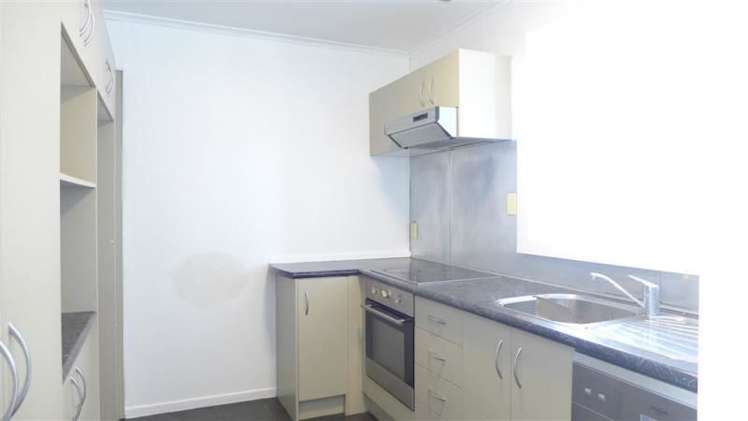 6 O'Connell Street Southbridge_3