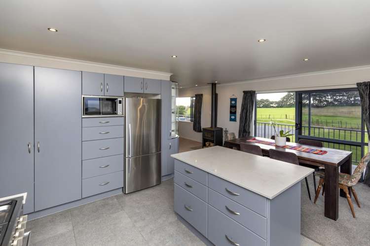 3 Esplanade Rd Tahawai_5