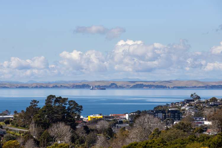 2/807 East Coast Road Northcross_1