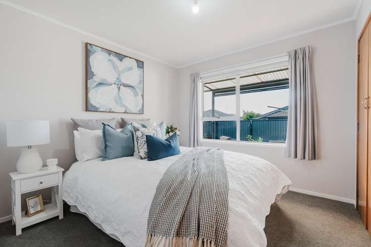 12a Leslie Place Deanwell_8