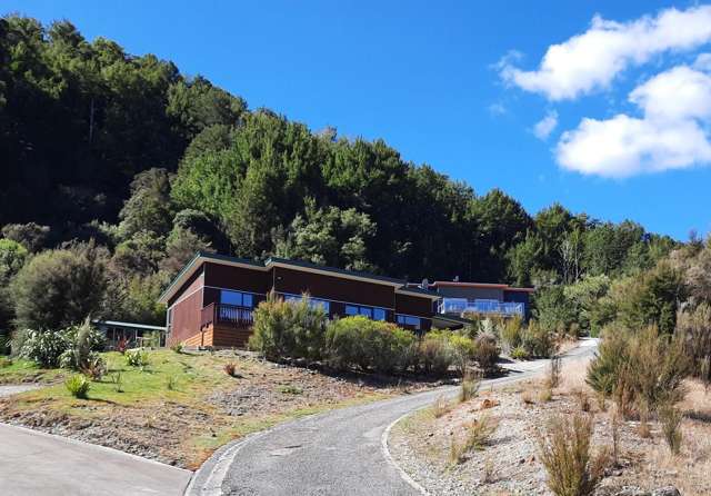 30a Glacial Terrace St Arnaud_1