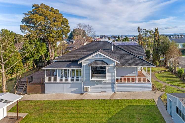 2 Cobden Street Gisborne_38