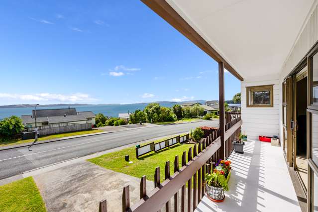 20 Mariners Grove Algies Bay_4