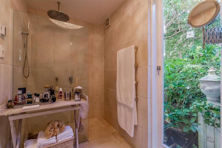 2/20 Macky Avenue Devonport_15