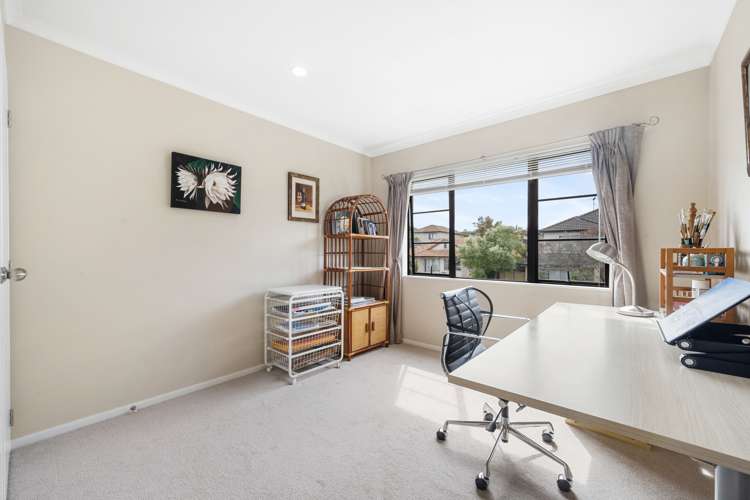 6 Tornish Drive Flat Bush_16