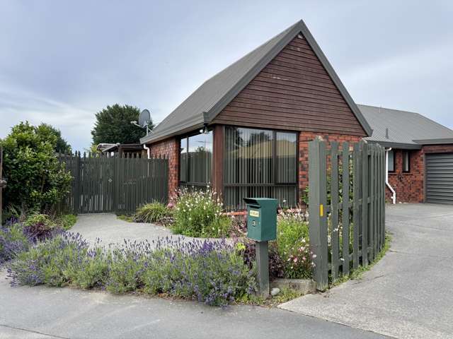 Private, 3 Bedrooms $710 pw