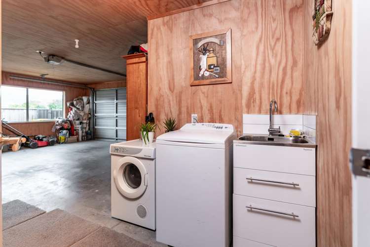 2 Patterson Lane Raumati Beach_32