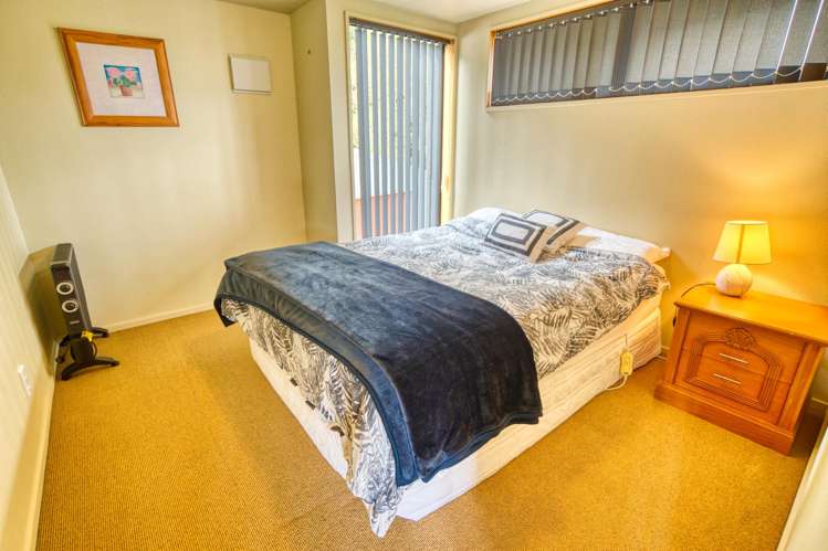 17 Korua Street Moana_17