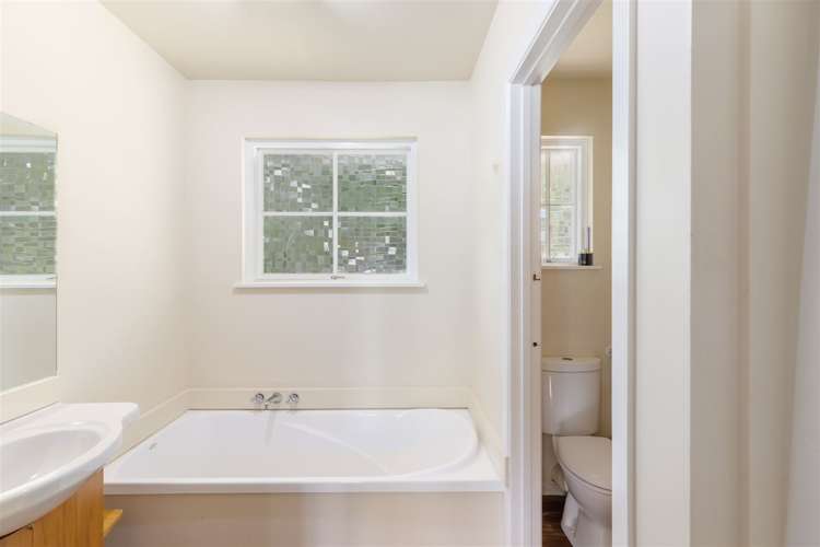 21 Harbour View Terrace Cass Bay_12