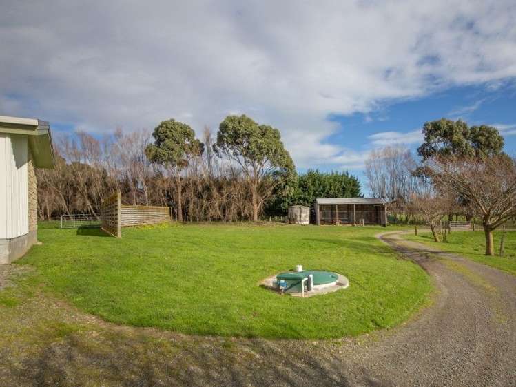 202 Hendersons Line Kelvin Grove_27