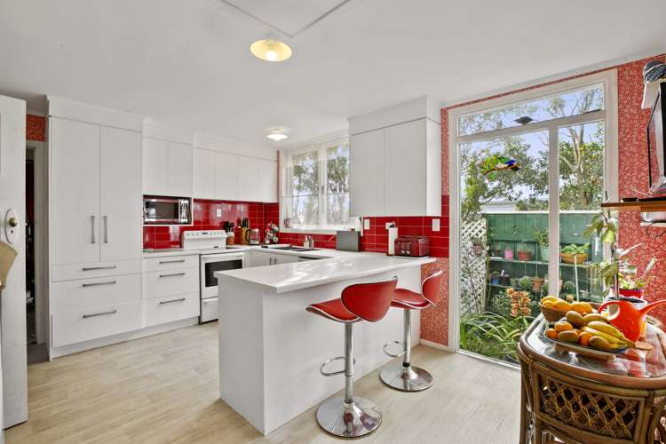 83 Vivian Street New Plymouth Central_2